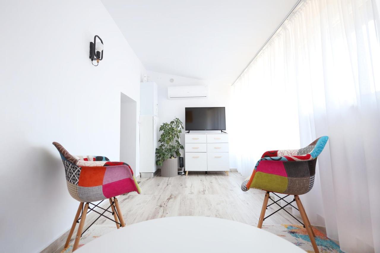 Apartament Patrick กูรา ฮูมอรูลุย ภายนอก รูปภาพ