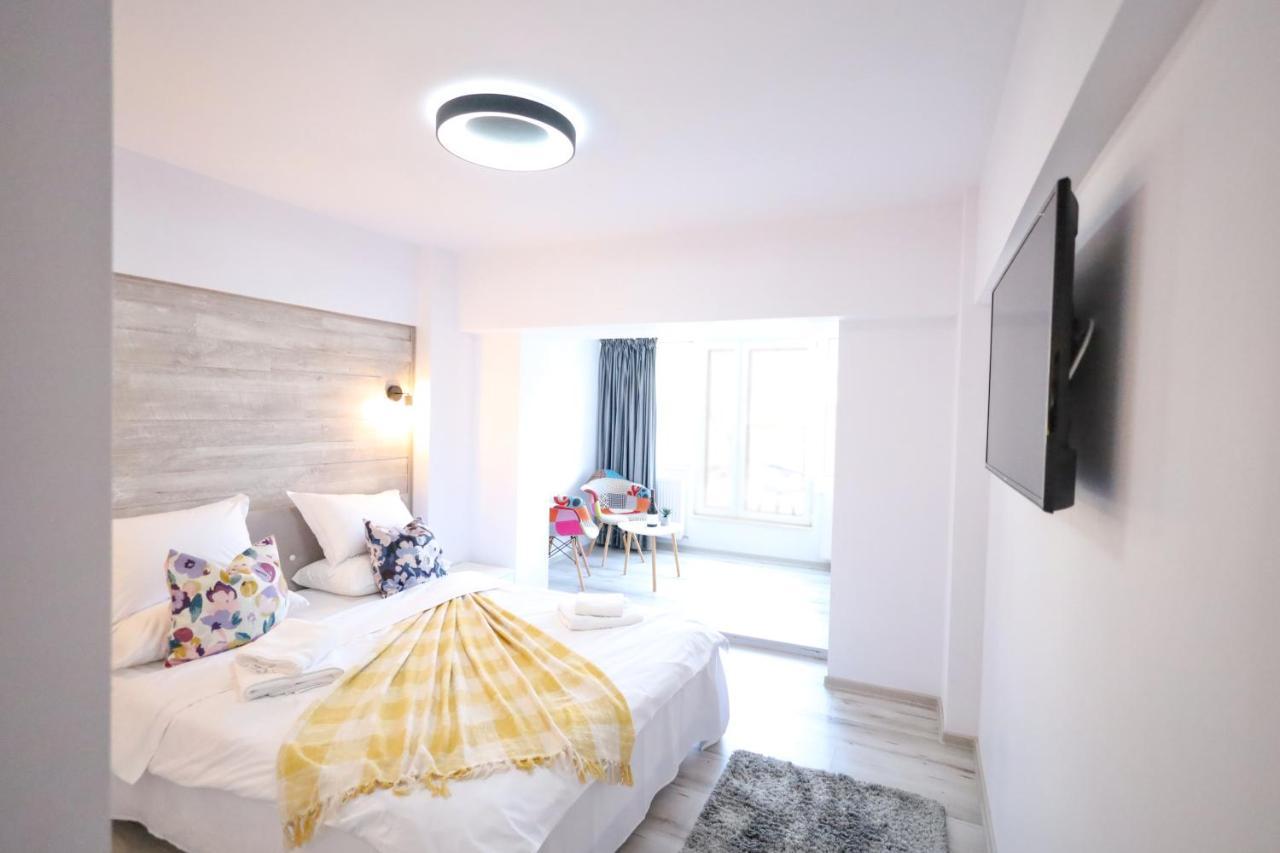 Apartament Patrick กูรา ฮูมอรูลุย ภายนอก รูปภาพ