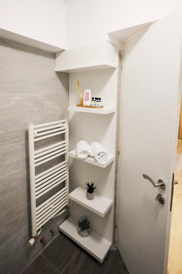 Apartament Patrick กูรา ฮูมอรูลุย ภายนอก รูปภาพ